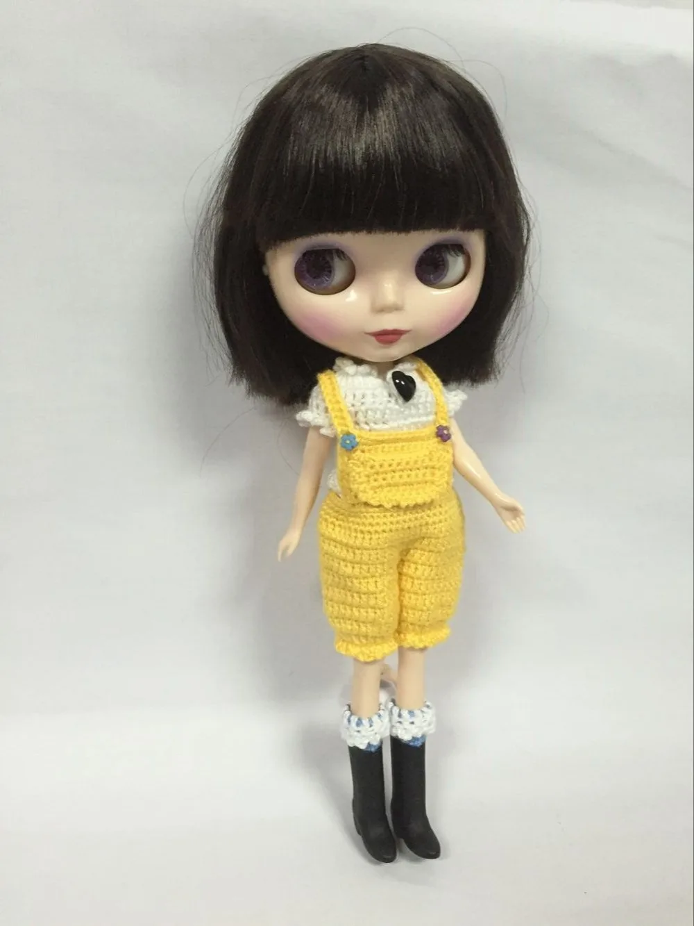 Кукла голи блайт tait с черна коса е подходяща за смяна на играчки със собствените си ръце