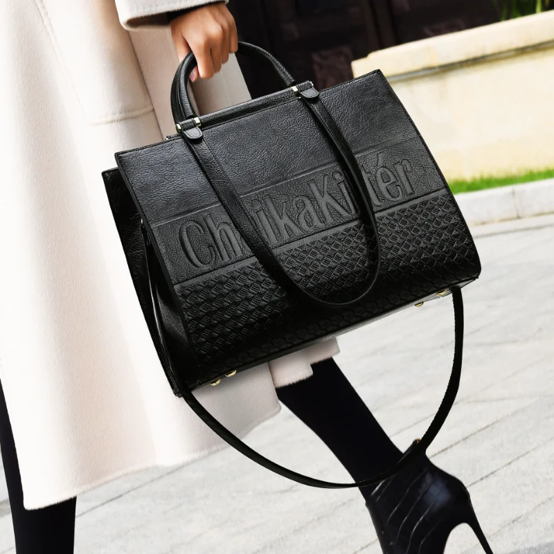 Луксозна марка дамски чанта 2023, нова матова чанта в чужд стил за междуградски пътувания с голям капацитет, чанти-незабавни посланици на едното рамо Sac Cc Gg