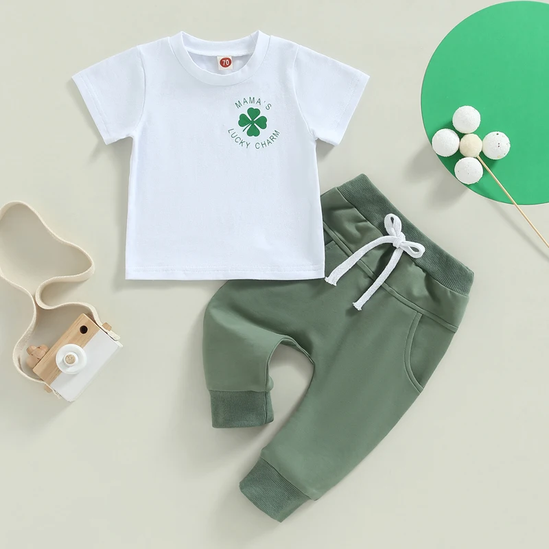 Комплект летни дрехи за малки момчета, тениска с къс ръкав и кръгло деколте с писмото принтом Детелина + обикновена панталони на експозиции